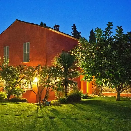 Chandra Villa