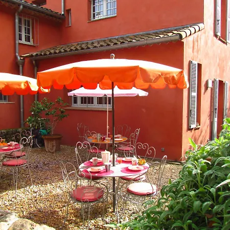 Chandra Villa